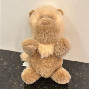 Vintage GUND Lion Brutus (8inch) Plush Toy Short Mane Light Brown